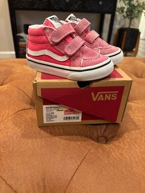 Toddler vans